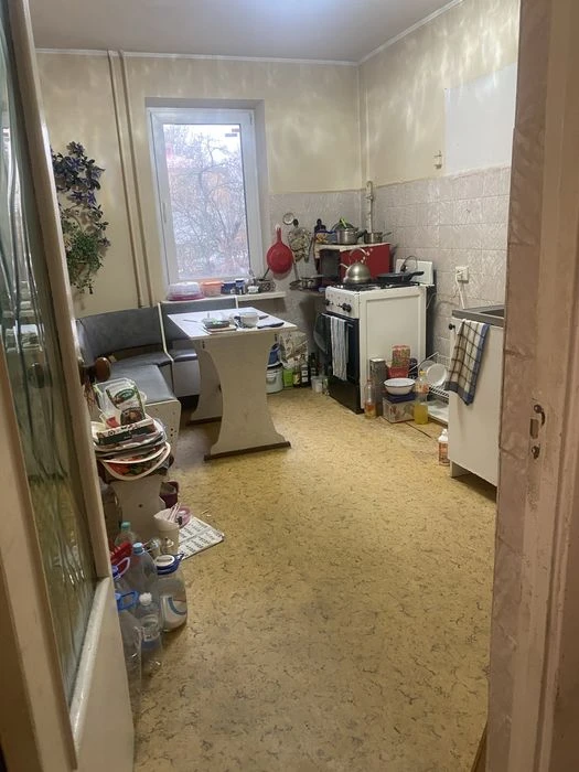 3х кімнатна квартира 2/9 поверх в хорошему районі Львова