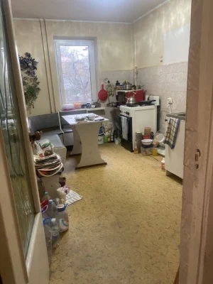 3х кімнатна квартира 2/9 поверх в хорошему районі Львова