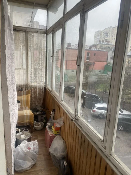 3х кімнатна квартира 2/9 поверх в хорошему районі Львова