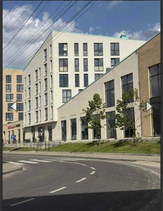 Продаж 2 кім. квартири по вул. Б. Хмельницького