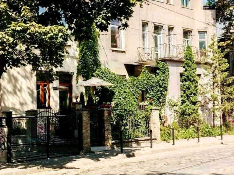 Квартира. Львів, Івана Котляревського вул.