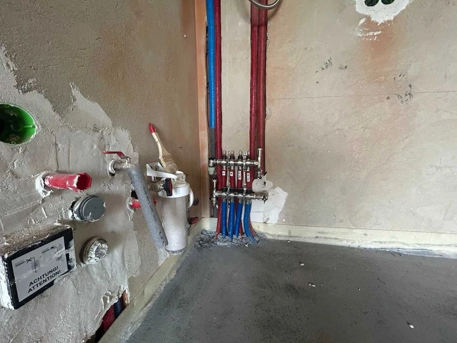 Продаж, 1 кімнатна новобудова ,  вул . Роксоляни 149