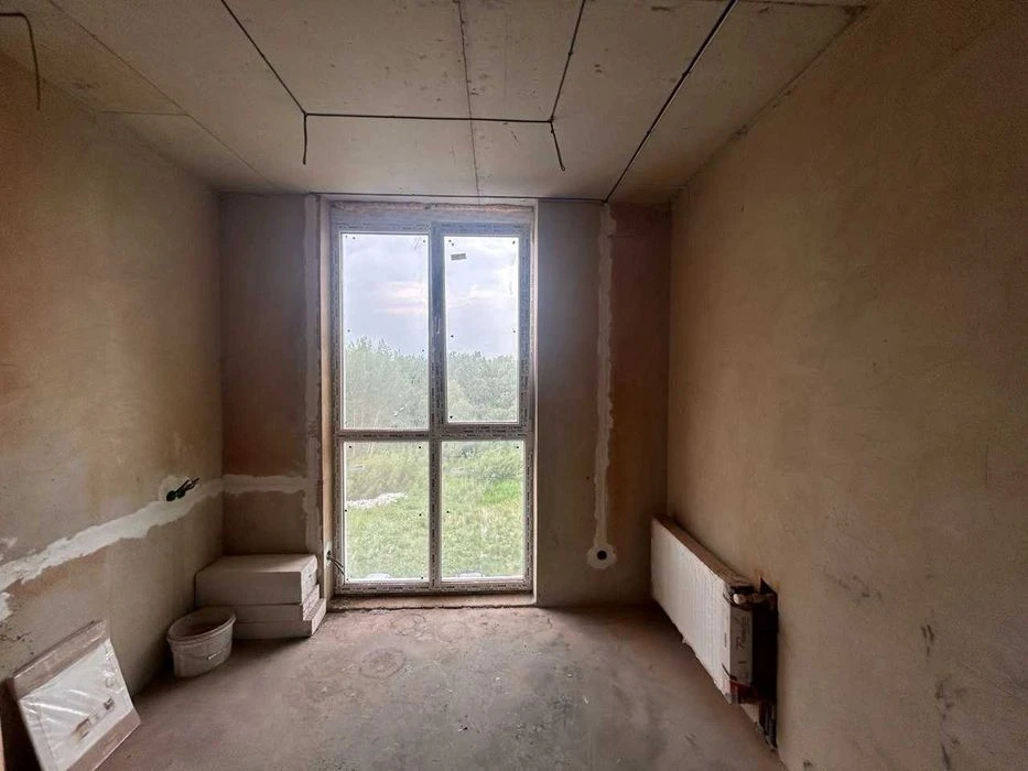 Продаж, 1 кімнатна новобудова ,  вул . Роксоляни 149