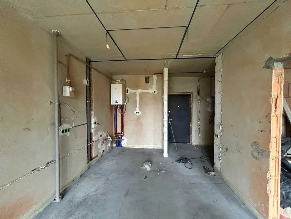 Продаж, 1 кімнатна новобудова ,  вул . Роксоляни 149