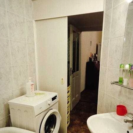Продаж 3 кімнатної квартири вул. Беринди м. Львів