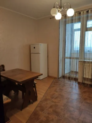 Терміново продам 1-но кімнатну квартиру в новобудові вул.Плу