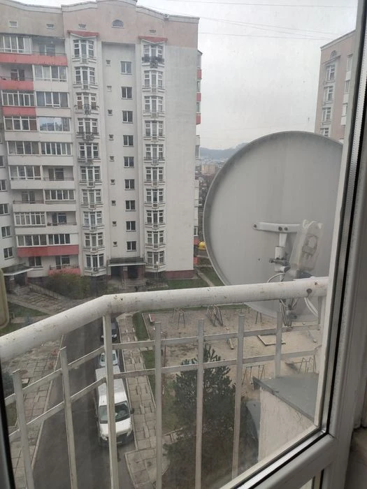 Терміново продам 1-но кімнатну квартиру в новобудові вул.Плу