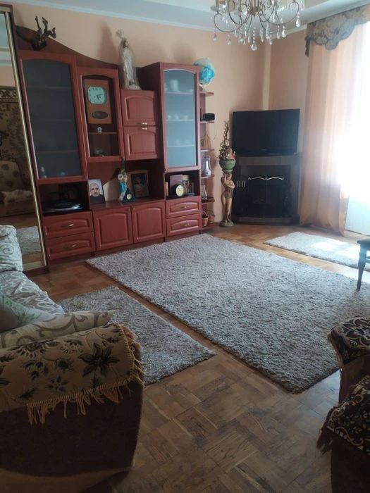 Продаж 2 кімнатна квартира вул. Вірменська, центр, правильне