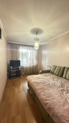 Продаж 2 кімн квартири вул. Мазепи ( Лінкольна) в цегляному