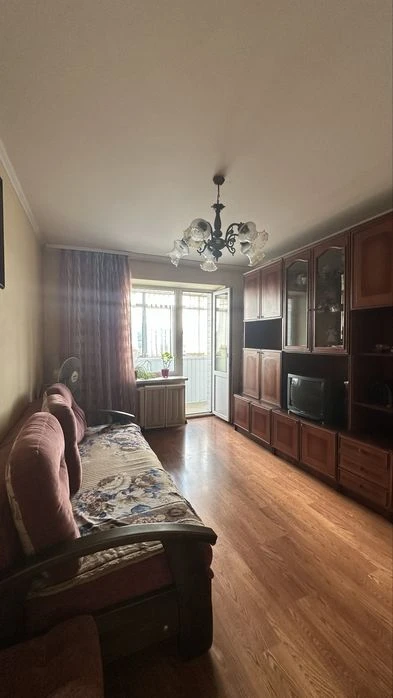 Продаж 2 кімн квартири вул. Мазепи ( Лінкольна) в цегляному