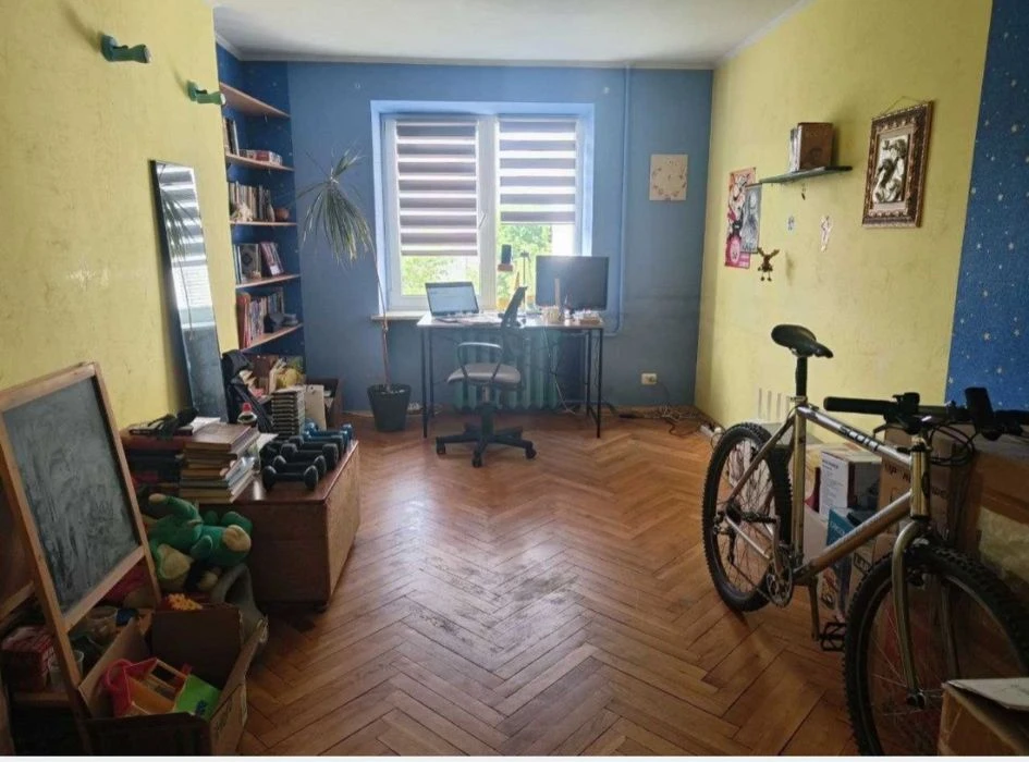 Продаж 3 кім к-ри,вул. Любінська, 110 тис долСША