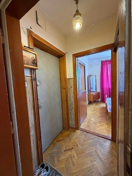 Продаж 2 кімнатної квартири по вулиці Липинського