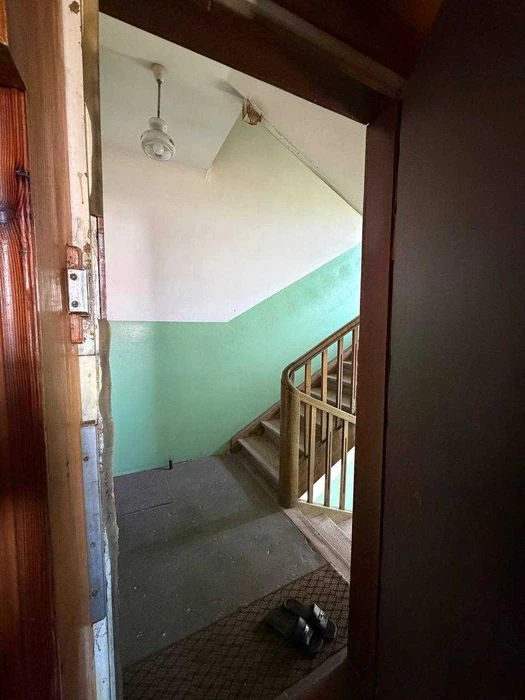 Продаж 2 кімнатної квартири по вулиці Липинського