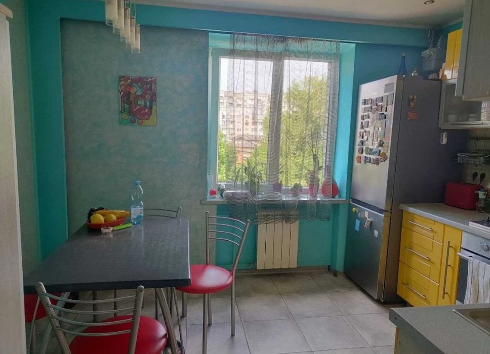 Продаж 3 кім к-ри,вул. Любінська, 110 тис долСША