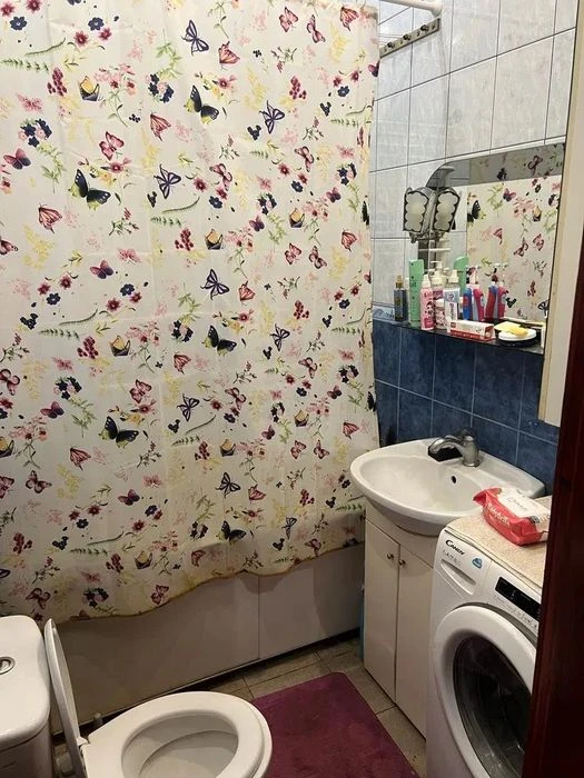Продаж 3 кімн.квартира 53 м² 1/2ц вул.Татарська ,98000$