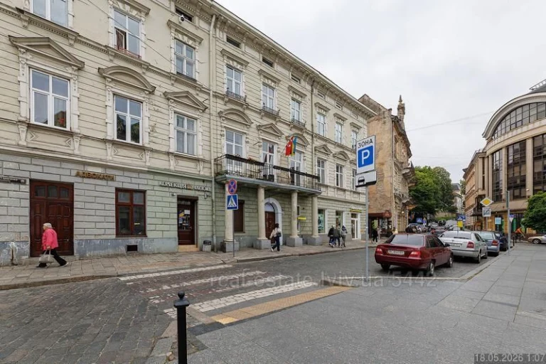 Продаж 7 кімн.квартира 196 м² 3/4ц вул .Проспект Шевченка 46