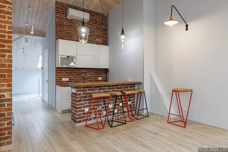 Продаж 7 кімн.квартира 196 м² 3/4ц вул .Проспект Шевченка 46