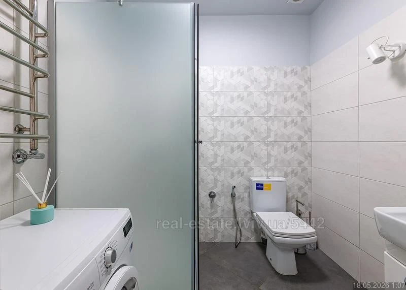 Продаж 7 кімн.квартира 196 м² 3/4ц вул .Проспект Шевченка 46
