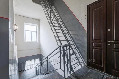 Продаж 7 кімн.квартира 196 м² 3/4ц вул .Проспект Шевченка 46