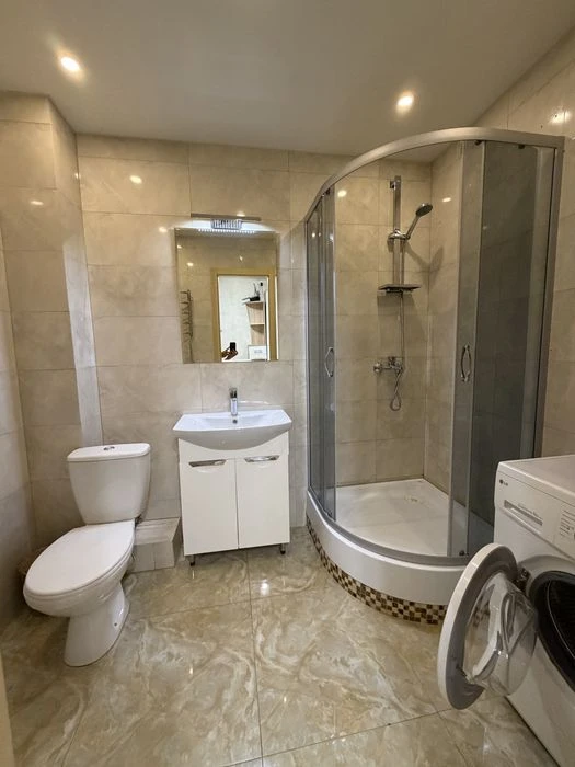 БЕЗ КОМІСІЇ! Продам квартиру 43 КВ М, метро Харківська