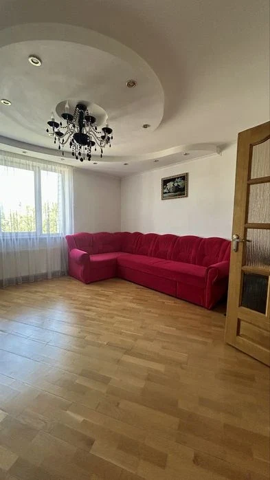 Продаж 2-кімнатна квартира з ремонтом, меблями та технікою 6