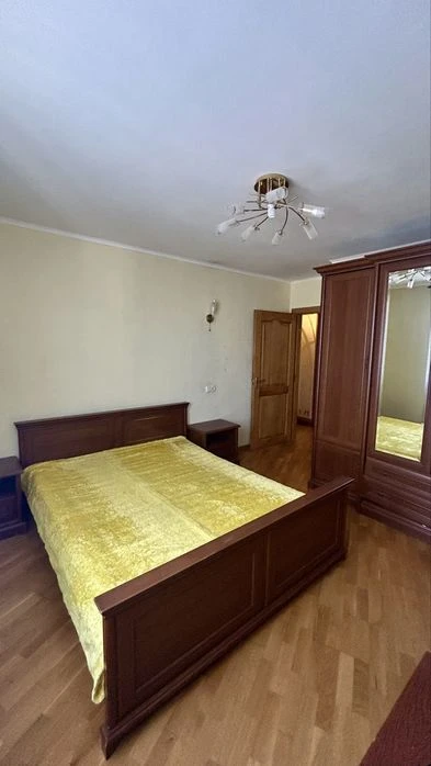 Продаж 2-кімнатна квартира з ремонтом, меблями та технікою 6