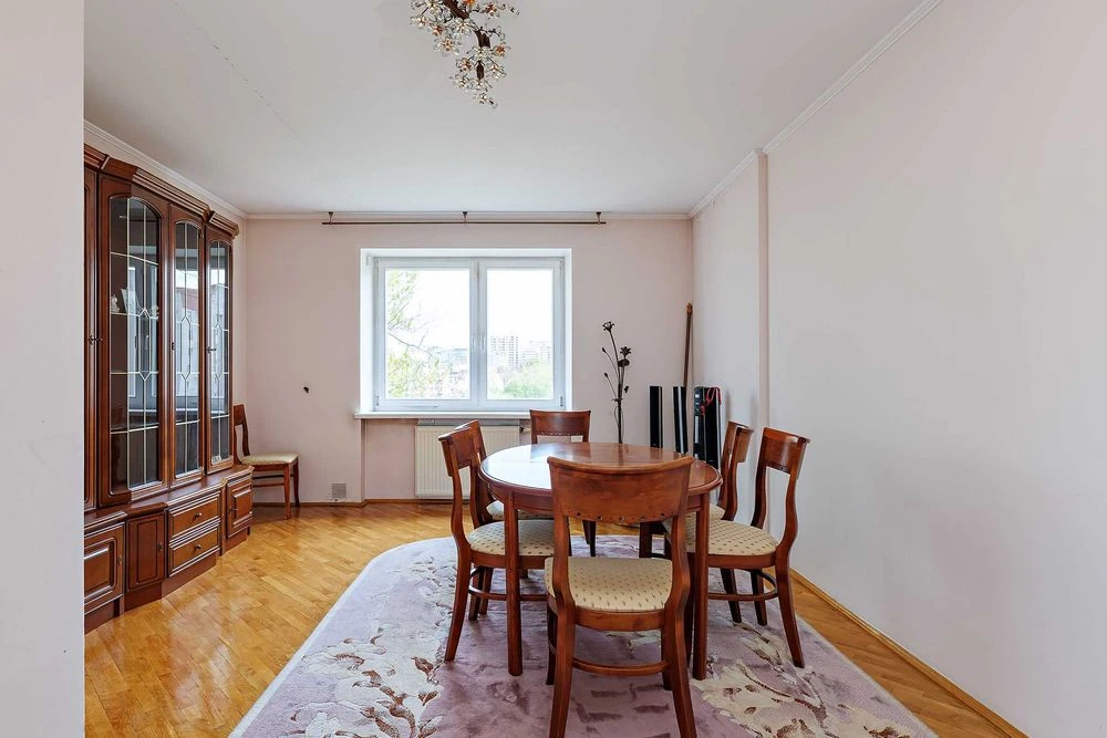 Продаж двохрівневої квартири вул. Куликівська новобуд.