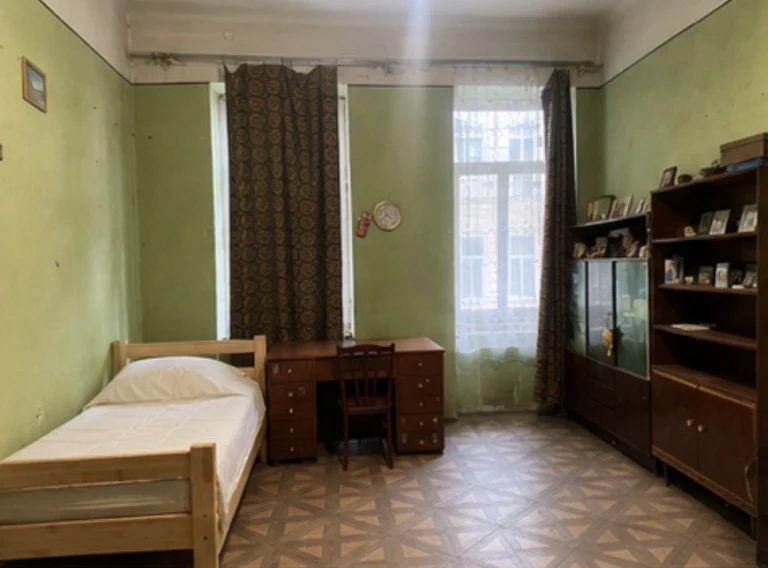 3-кім квартира центр Севастопольська Пекарська