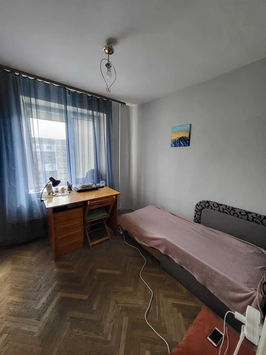 Продаж 3 кім. квартири по вул. Сихівська