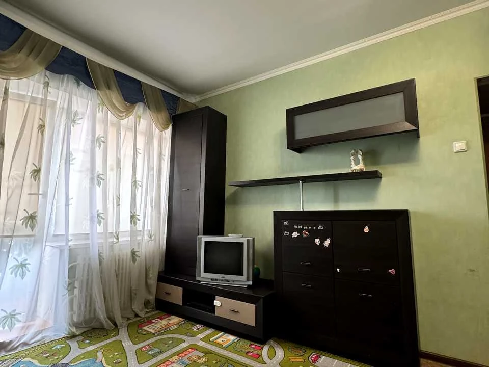 Apartment. Kharkiv, Aerokosmichny Ave. (Gagarina)