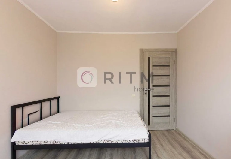 Продаж 2 кімнатна квартира Франківський район.