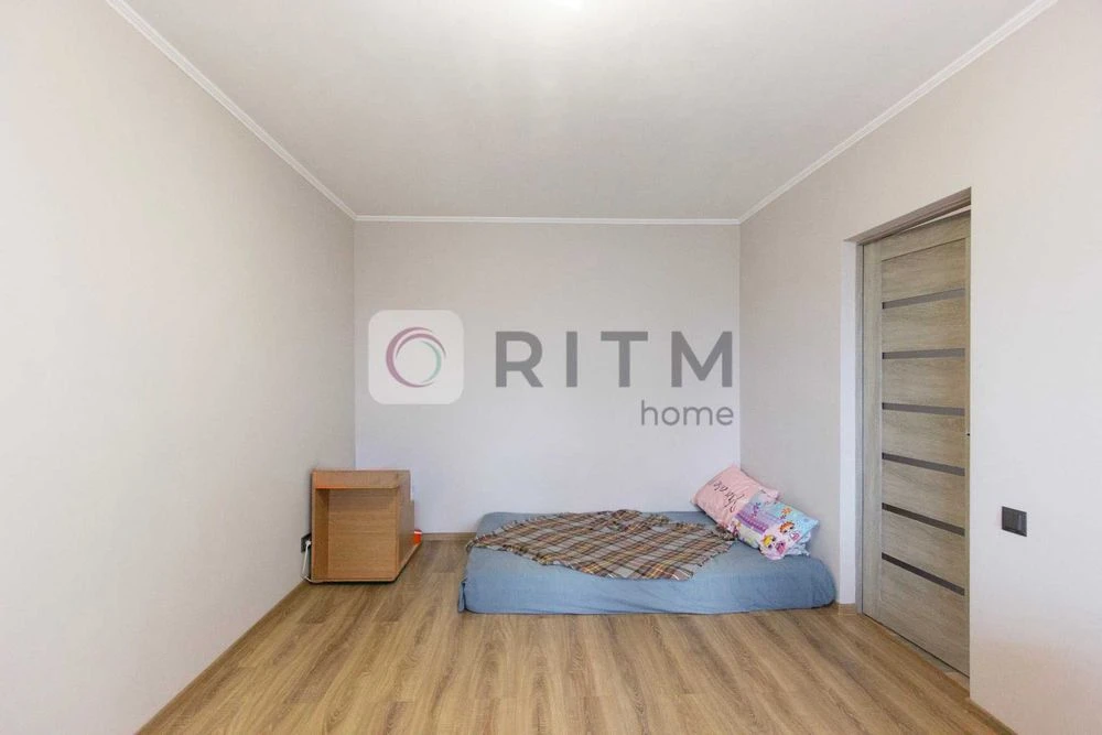 Продаж 2 кімнатна квартира Франківський район.
