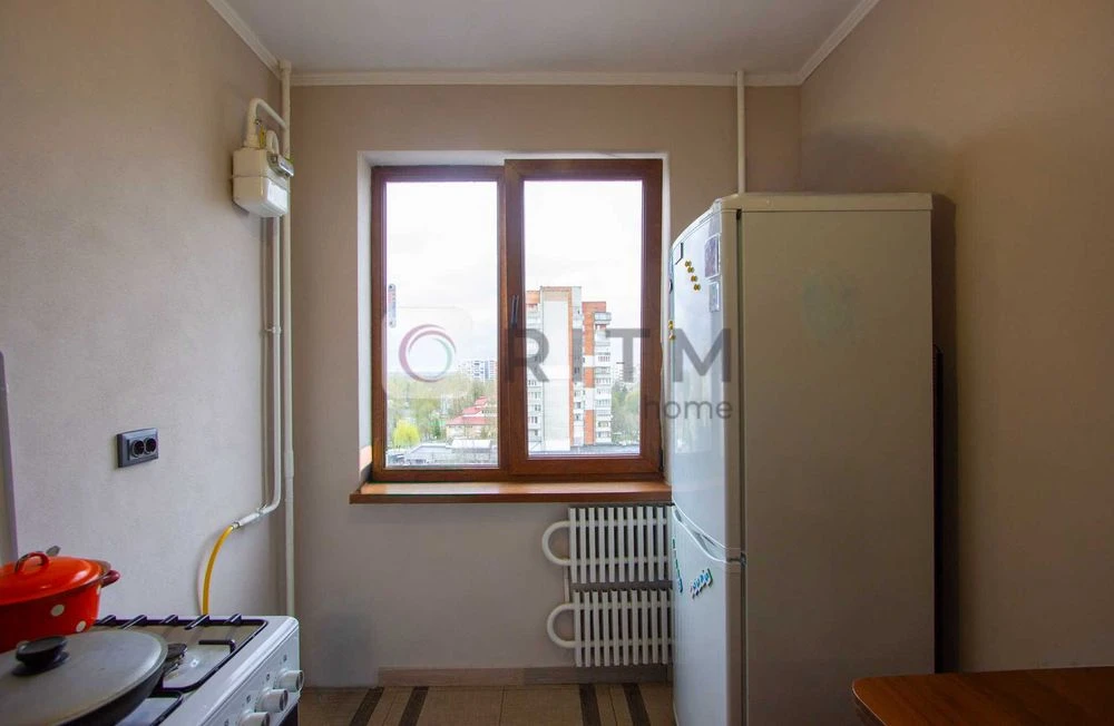 Продаж 2 кімнатна квартира Франківський район.