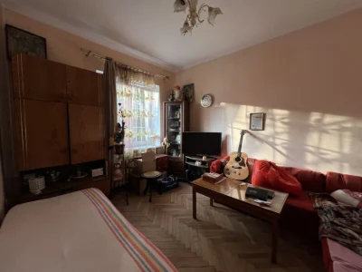 Продаж! двокімнатна квартира вул.Стрийська