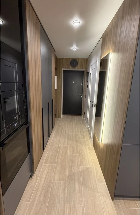 Продаж 1-к, Дизайнерський ремонт, ЖК Ріел Сіті,  28м2, 8/12