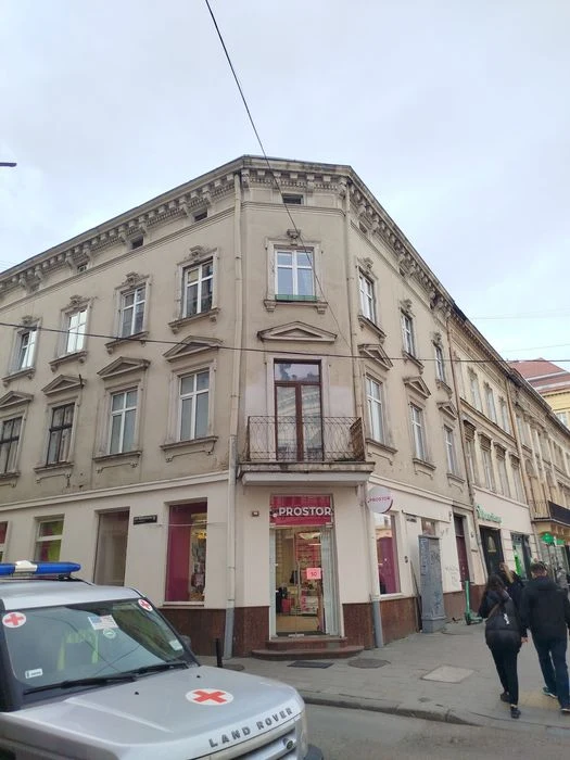 Продаж 1-кім. Пр.Свободи біля самого Оперного