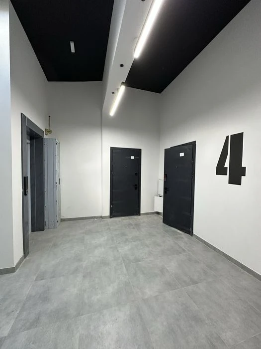 Продаж квартири від власника 80м2 вул. Меблярська 19