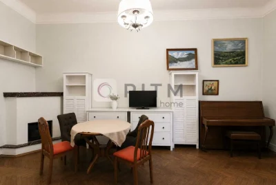 Продаж 3-кімнатної квартири в центрі Львова по вул. Донцова.