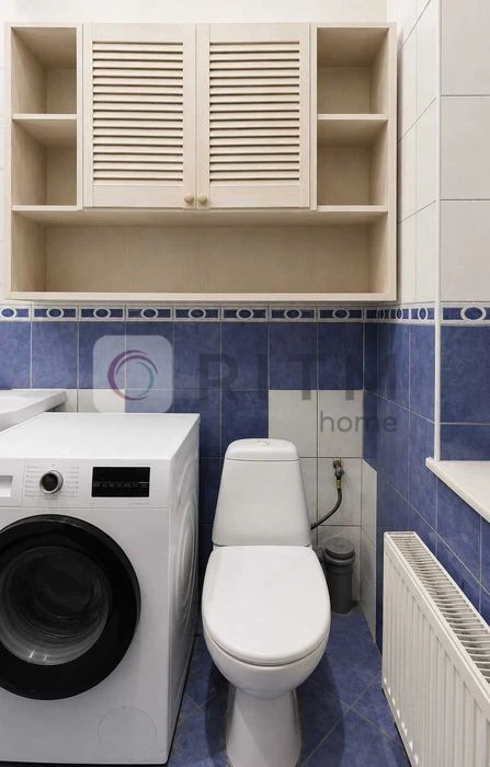 Продаж 3-кімнатної квартири в центрі Львова по вул. Донцова.