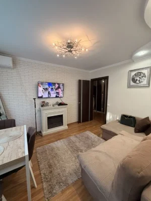 Продаж 3 кімнатна квартира вул. Наукова , чешка, євроремонт,