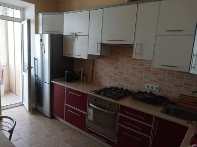Продаж 3к квартири в новобудові