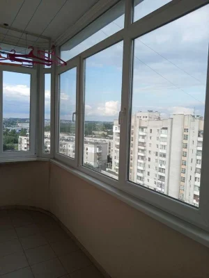 Продаж 3к квартири в новобудові