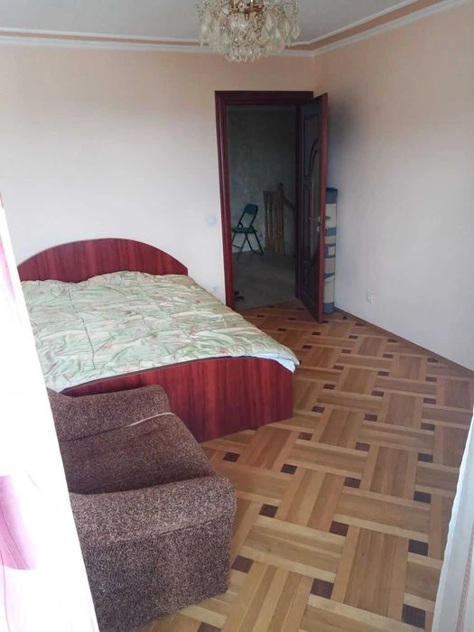 Продаж 3к квартири в новобудові