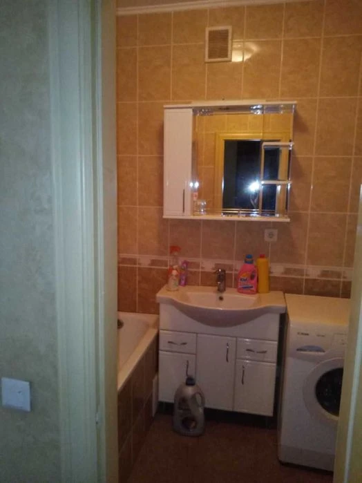 Продаж 3к квартири в новобудові
