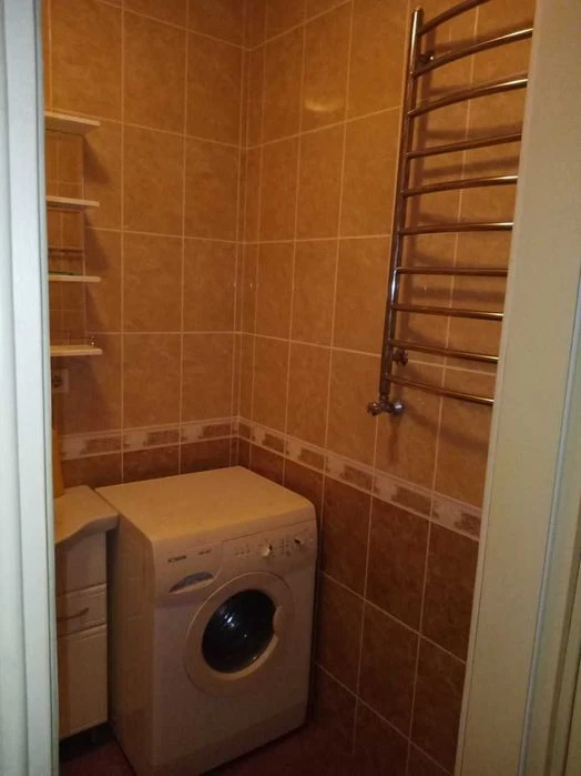 Продаж 3к квартири в новобудові