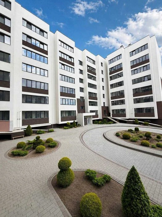 Продаж 1 кімнатної просторої квартири в Новобудові вул. Вуле