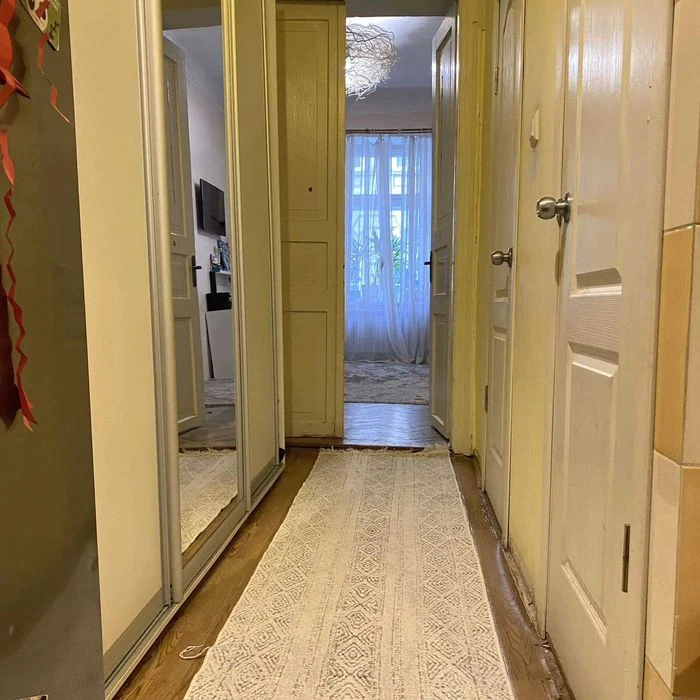 Продається Приваблива 3-кімнатна квартира у центрі Львова (Т