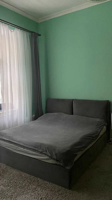 Продається Приваблива 3-кімнатна квартира у центрі Львова (Т