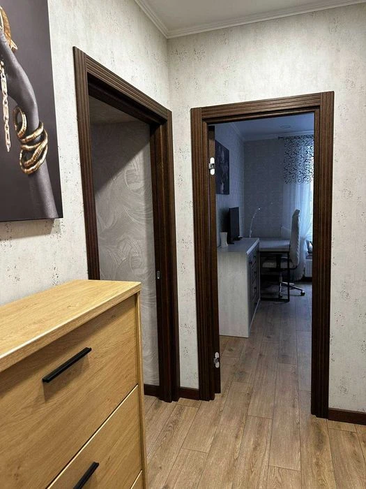 Продаж 2-кімнатної квартири + комірка 11 м2., вул. Стрийська