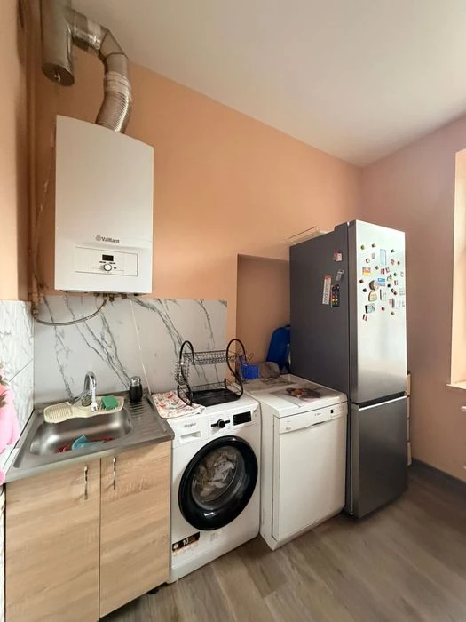Продаж двох рівневої 3 кімнатної квартири  вул. Героїв Упа
